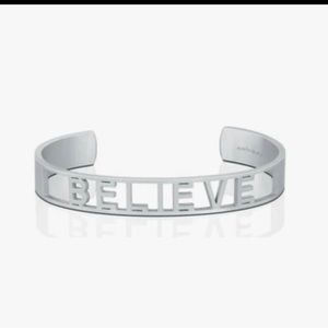 Mantraband BELIEVE Statement Bracelet Silver NWT